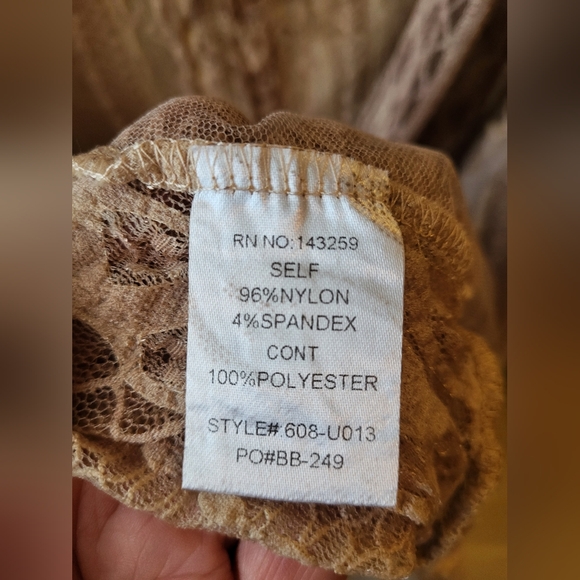 Oragami Lace Duster Vest with High-Low Hem M - Picture 6 of 12